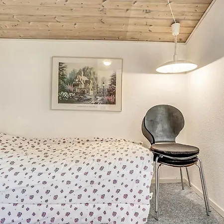 3 Bedroom Cozy In *