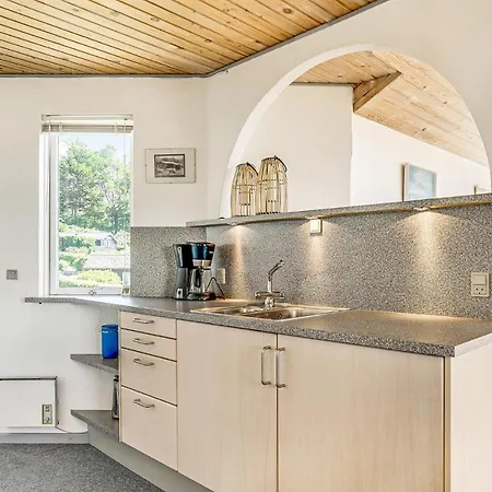 Holiday home 3 Bedroom Cozy In *